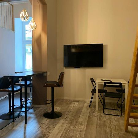 Art-Club Apartment With Air Condition Budapest Ngoại thất bức ảnh