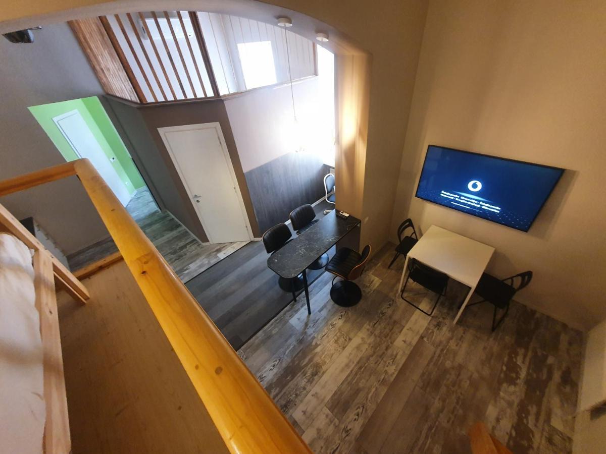 Art-Club Apartment With Air Condition Budapest Ngoại thất bức ảnh