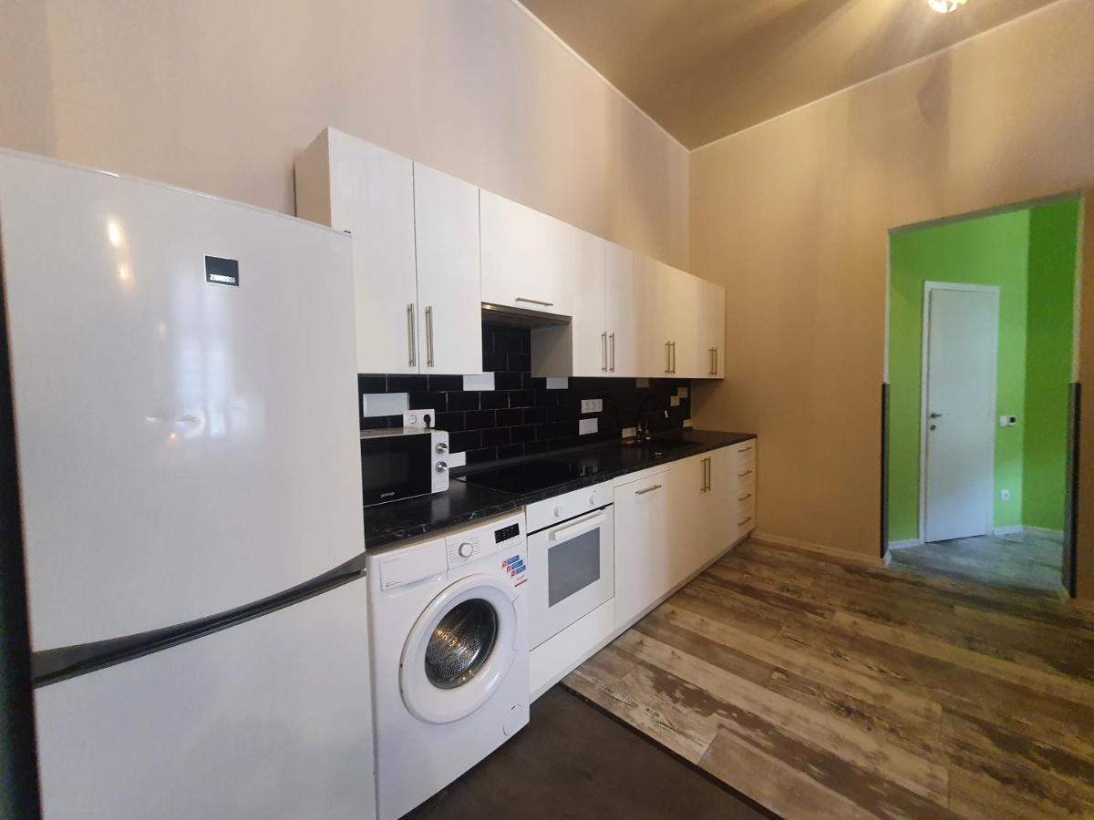 Art-Club Apartment With Air Condition Budapest Ngoại thất bức ảnh